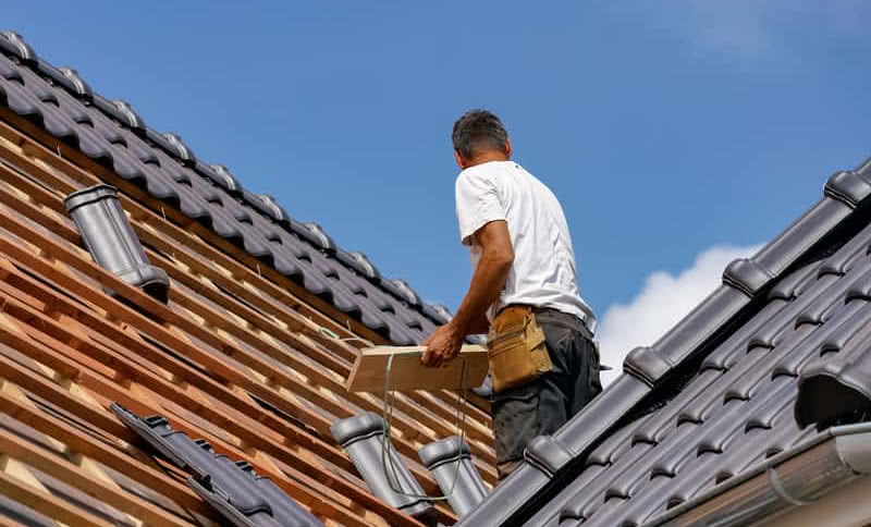 Dachówka czy blacha?